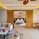 Palaia فندق داتْشا