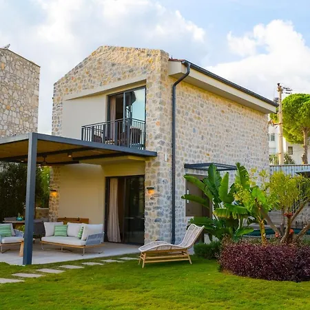 Palaia Otel *